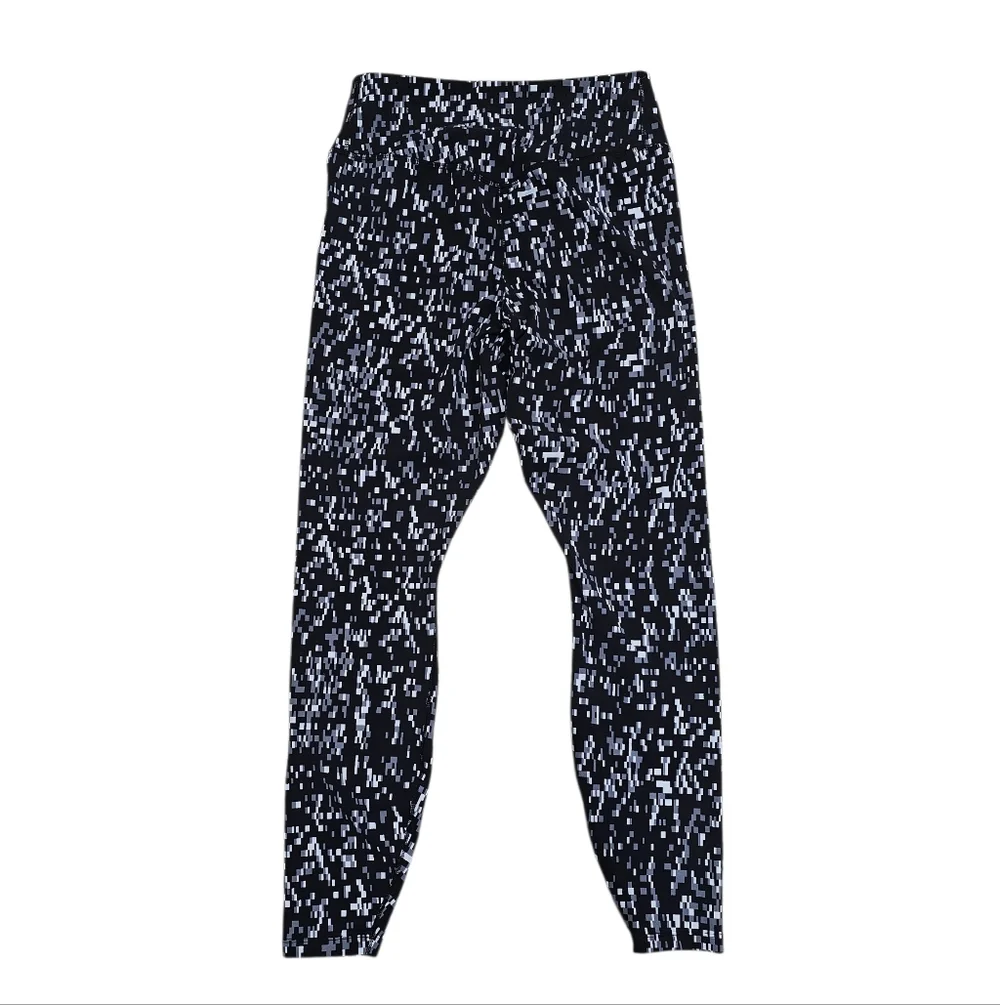 NEW Nike Legendary Tight Leggings digital Camo Speckled